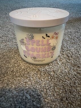 Ulta Beauty Spell Bound Sparkle Scented Soy Candle - White & Cream